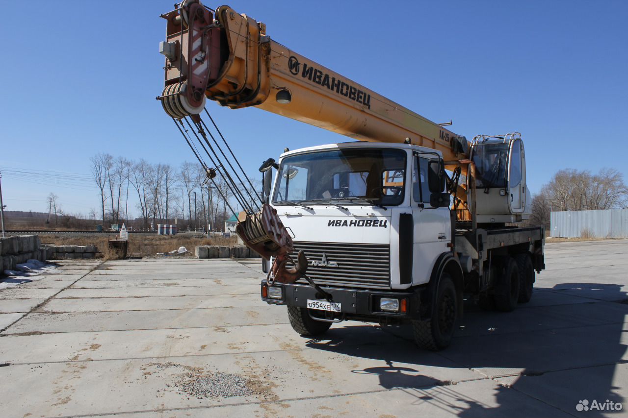 Автокран 25 тонн авито. Кран Ивановец 25 тонн 31 метр. Ивановец 25 тонн 31 метр. Автокран Ивановец 31 метр. МАЗ Ивановец 25т 31м.