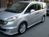 Авито владивосток. Honda Stepwgn 2005. Honda Stepwgn 2007. Хонда минивэн 2007г. Микроавтобус Хонда Stepwgn 2007.