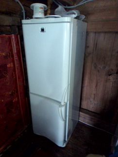 Холодильник indesit нерабочий