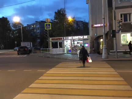 Торговый павильон 10м жд и автовокзал Щербинка