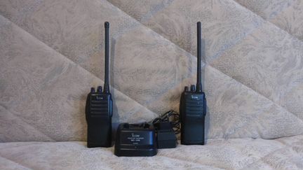 Рация icom IC-F11 VHF