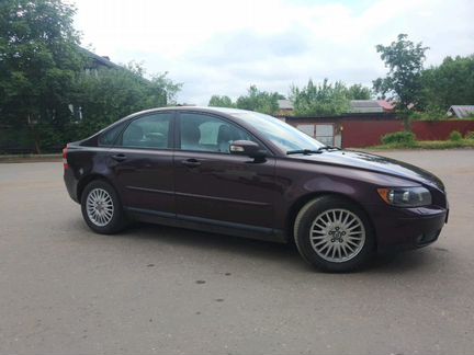 Volvo S40 2.0 МТ, 2007, седан