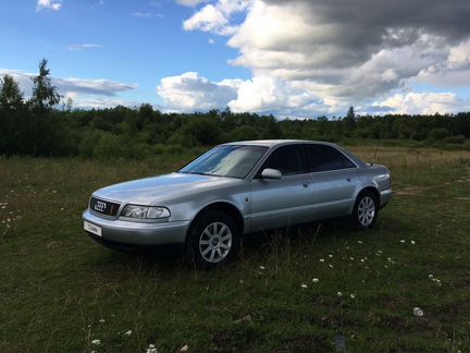 Audi A8 2.8 AT, 1996, седан