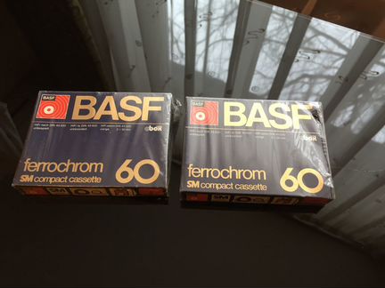 Новые запечатанные аудиокассеты basf Ferrocrom 60