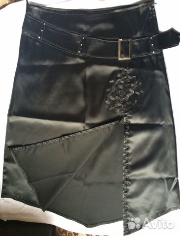 Юбка Новая из атласа с декорацией