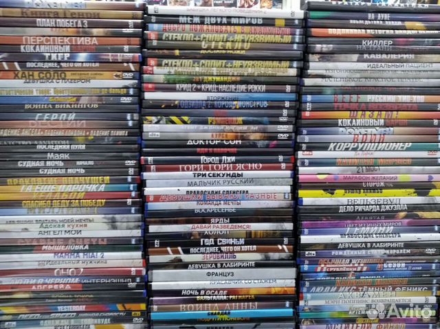 Большая коллекция DVD и Blue Ray дисков и караоке