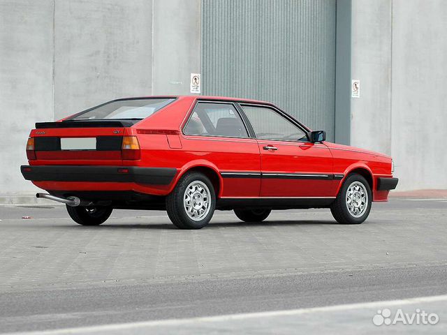 Дверь 90 Audi купе стекло боковое