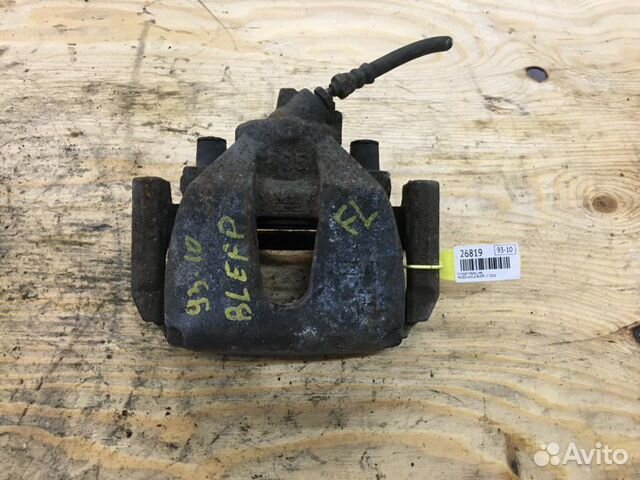 Суппорт передний левый Mazda Axela blefp lfvds