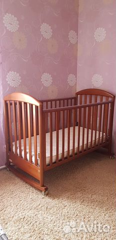 Детская кроватка
