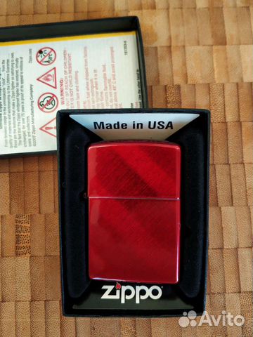 Зажигалка Zippo Red Ribbon 28353