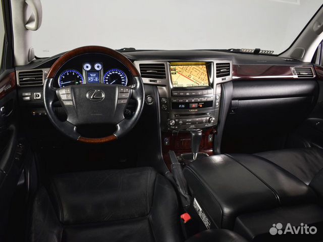 Lexus LX 5.7 AT, 2011, 251 200 км