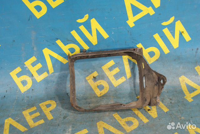 Рамка фары Mercedes-Benz W202