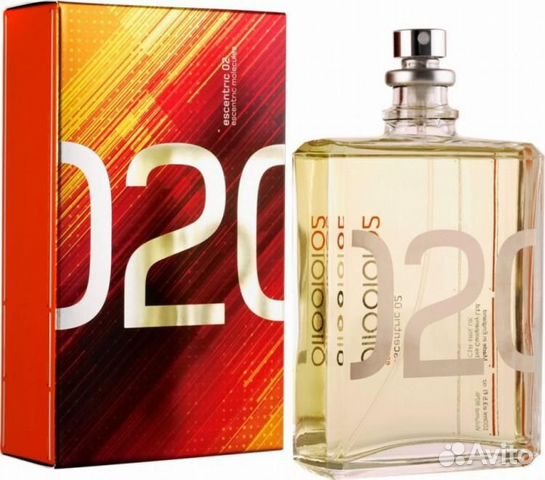 Escentric Molecules Molecule 02