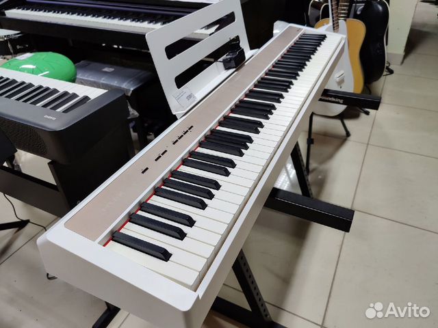 Nux Cherub NPK-10-WH Цифровое пианино, белое