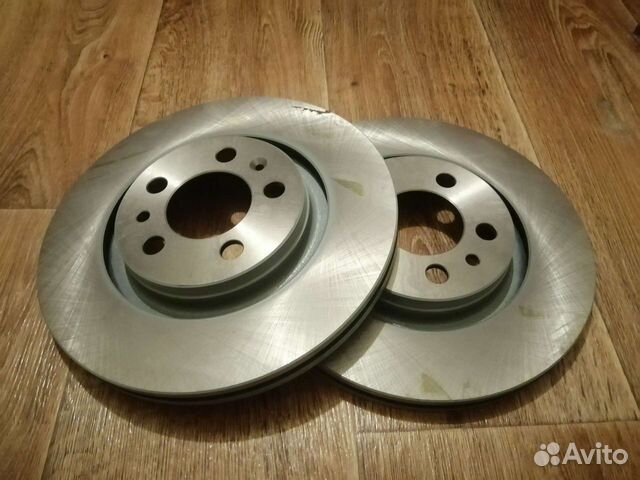 Диск тормозной передний Golf4, Octavia 1U2