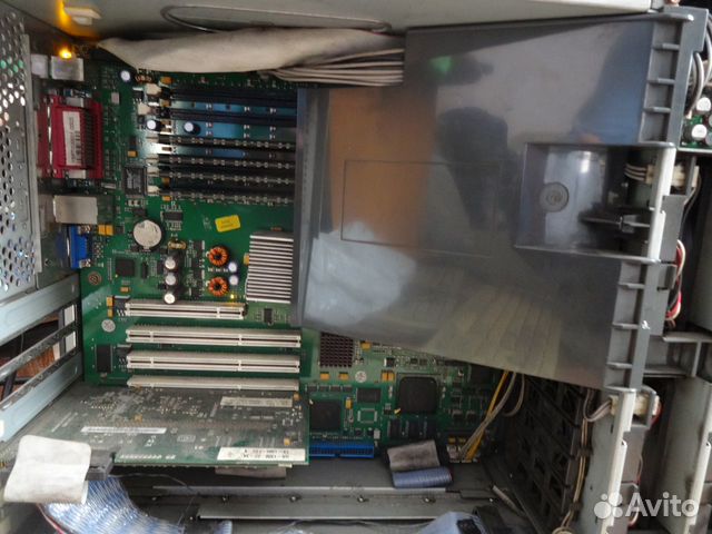 Сервер FSC Primergy F250