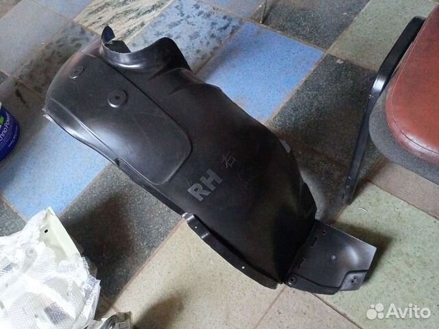 Подкрылок передний правый Шевроле круз