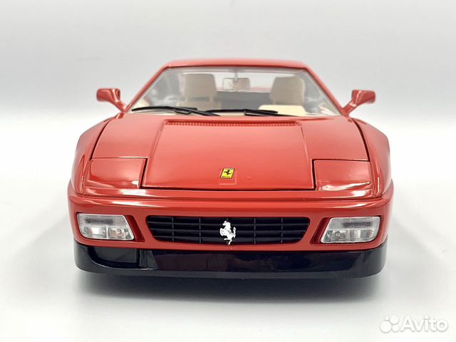 Модель 1:18 Bburago ferrari 348tb