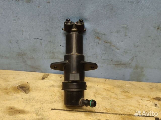 Форсунка омывателя фар BMW E65