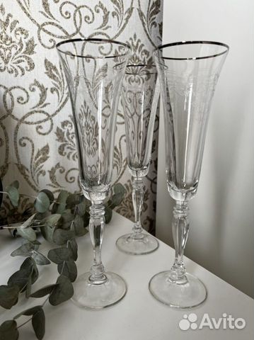 Бокалы для шампанского