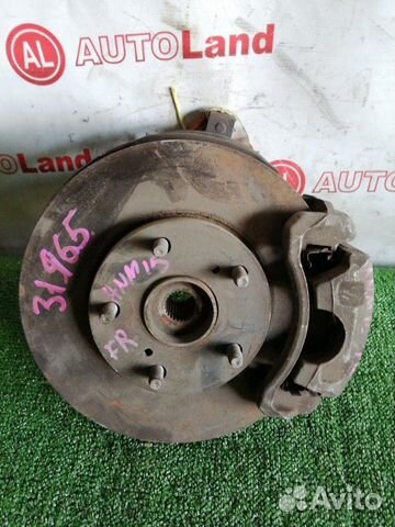 Ступица передняя правая Toyota Isis ANM15 1AZ-FSE