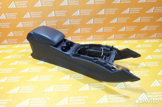 Консоль центральная Audi Q5 2008-2017