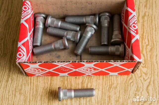 Шпилька на Форд (колесная) 47мм