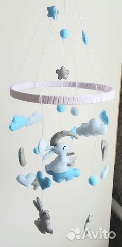 Мобиль на кроватку из фетра