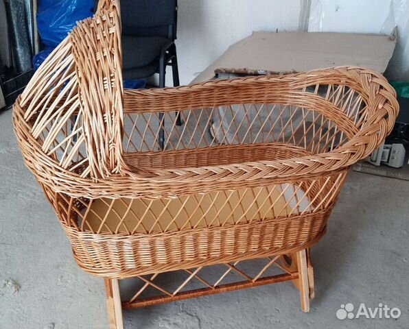 Плетеная кроватка