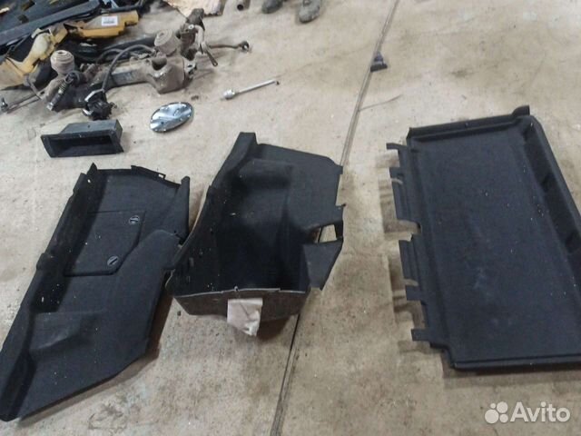 Обшивка багажника Mercedes W211 2007 г