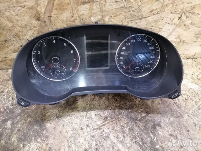 Панель приборов Volkswagen Sharan 7N1