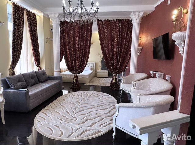 

Квартира-студия, 55 м², 1 кровать