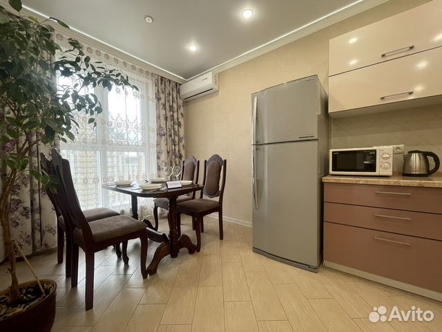 

1-к. квартира, 53 м², 1 кровать