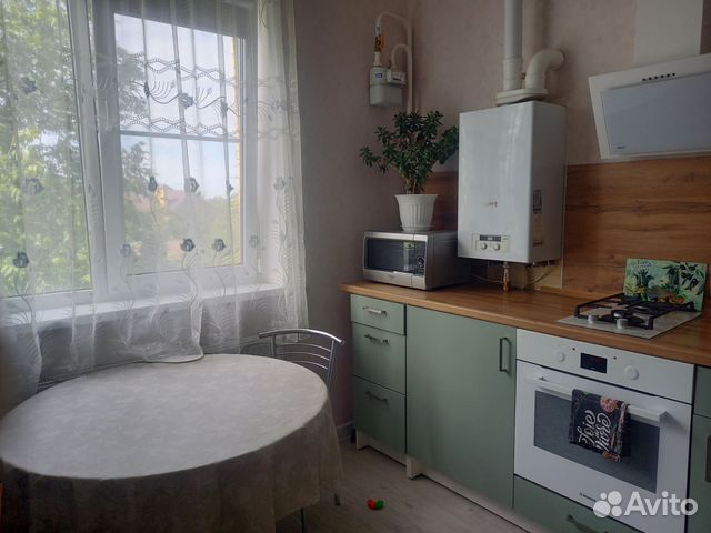 

1-к. квартира, 50 м², 2/3 эт.