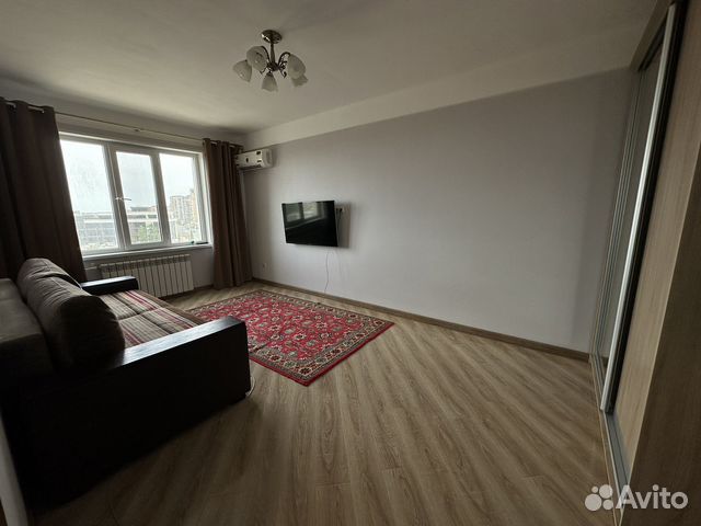 

1-к. квартира, 40 м², 2 кровати