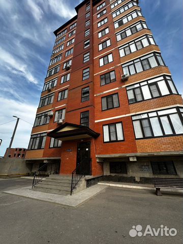 

Квартира-студия, 70 м², 8/9 эт.