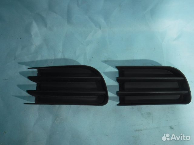 Решетка бампера правая нижняя Megane 2 / Меган 2