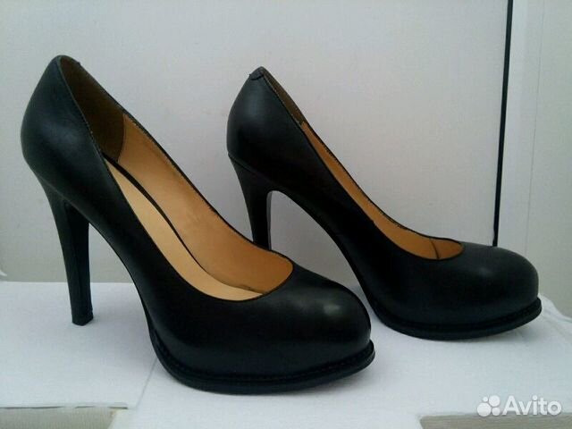 Туфли на каблуке