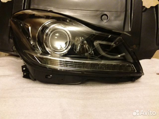 Фара Mercedes w204 Мерседес 204 Фара Mercedes w204 Мерседес 204
