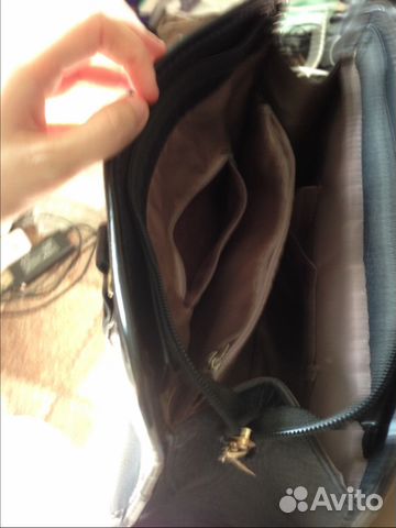 Новая лаковая чёрная сумка