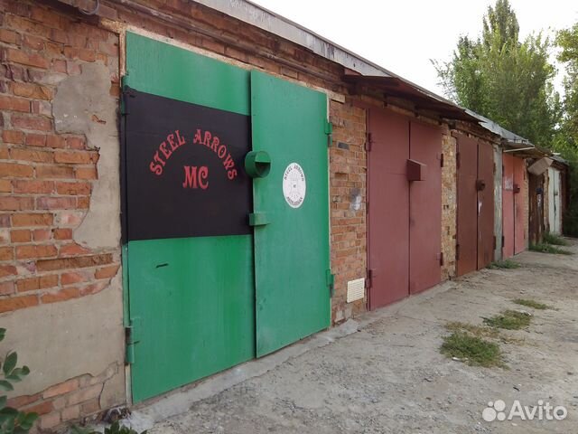 Гараж, > 30 м²