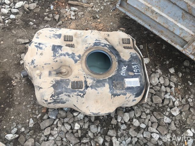 Бензобак Honda Civic