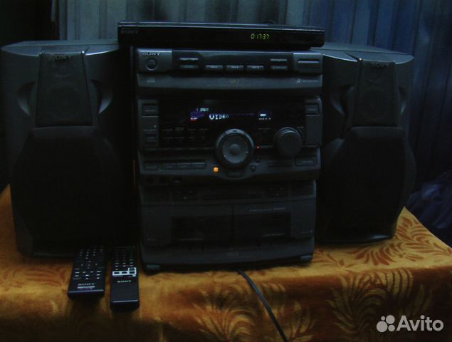 Музыкальный центр sony