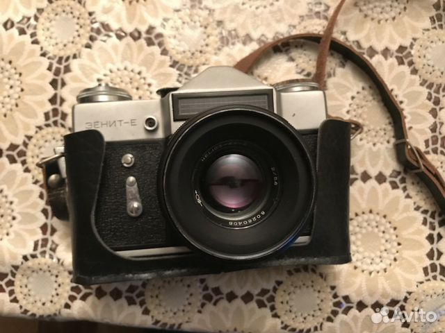 Фотоаппарат Зенит Е с объективом helios-44-2 Фотоаппарат Зенит Е с объективом helios-44-2
