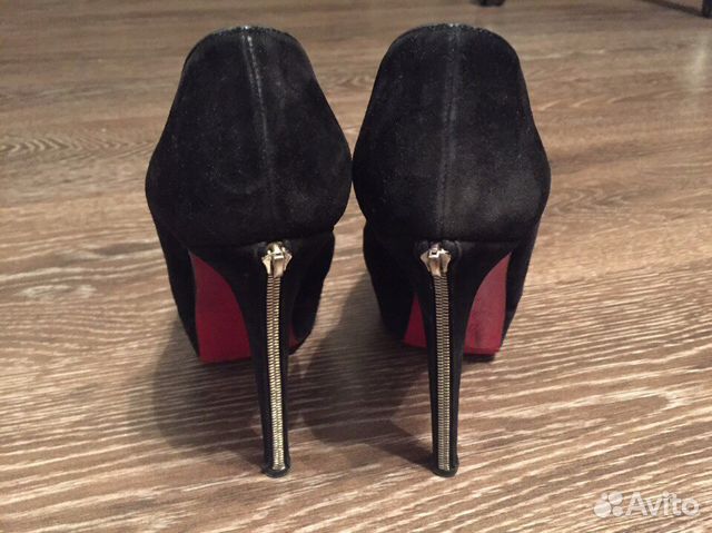 Туфли Christian Louboutin Туфли Christian Louboutin