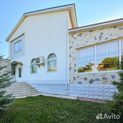 

10-к. и более коттедж, 450 м²