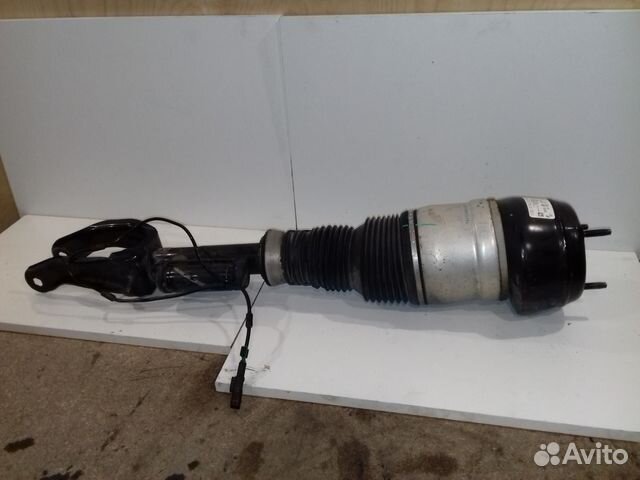 Пневмостойка правая Мерседес GLE GL, GLS 166