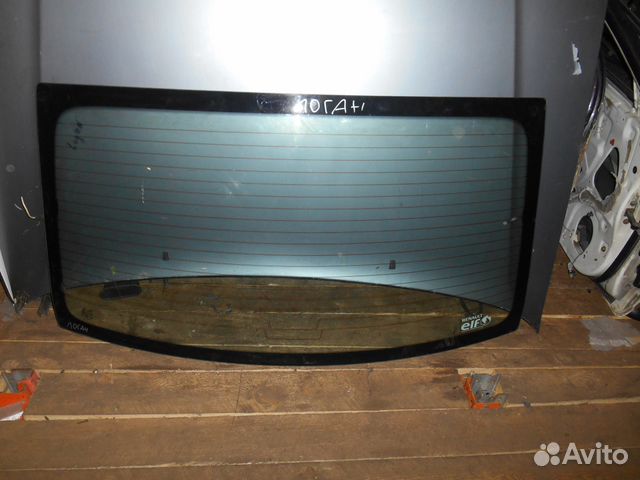 Заднее стекло Renault Logan Рено Логан 1