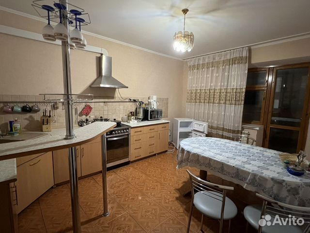 

3-к. квартира, 102 м², 4 кровати