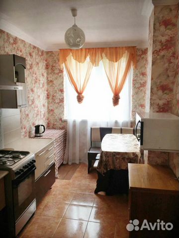 2-к квартира, 45 м², 1/3 эт.